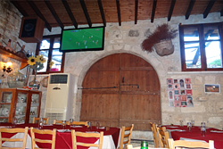 Kamares Taverna